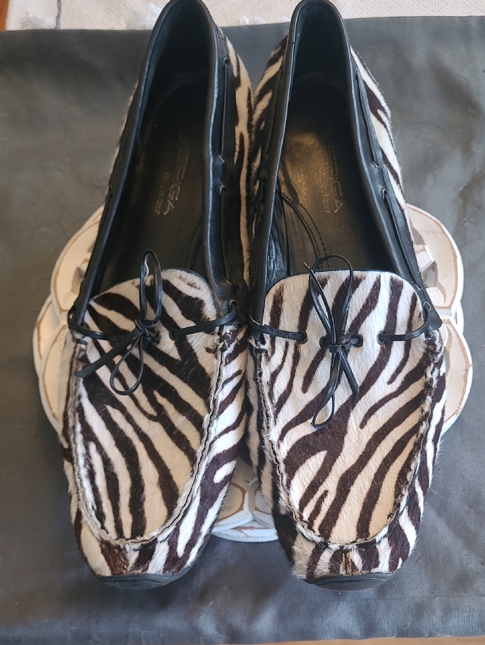 VIA SIGA Zebra-Print Haircalf Driving Loafers - Black & White